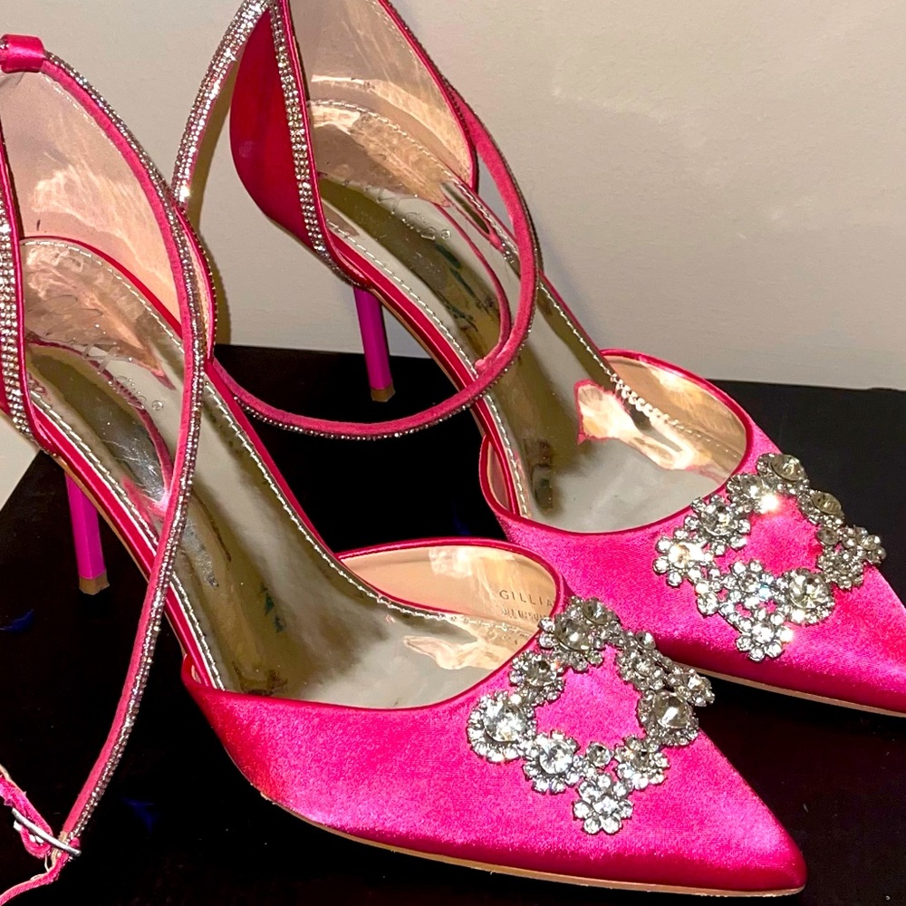 Fashion Nova Heel